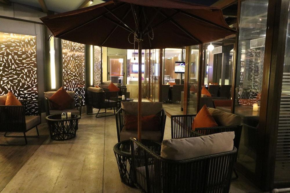 Paradise Elite Al-tahlia Jeddah